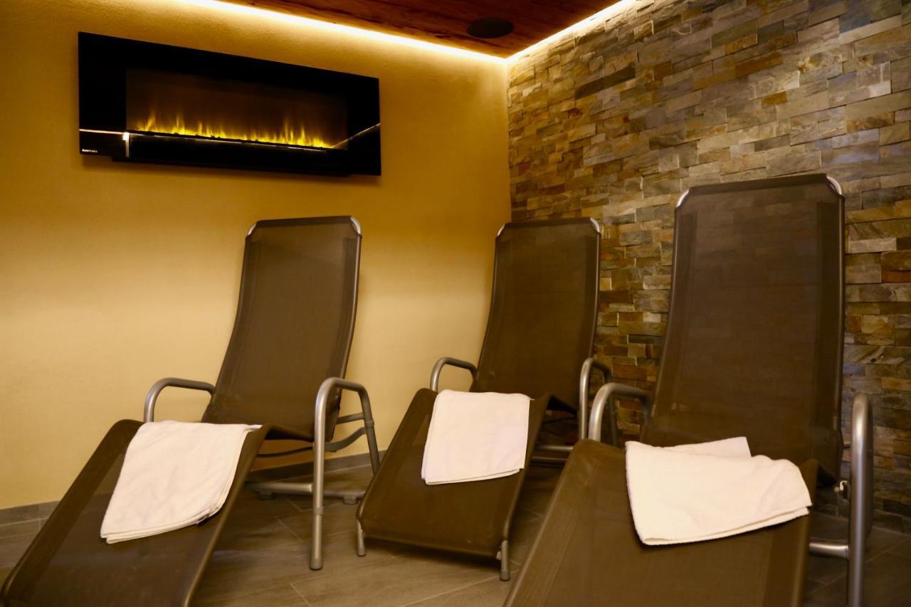 בורסרברג Hotel Gasthaus Schaefle מראה חיצוני תמונה